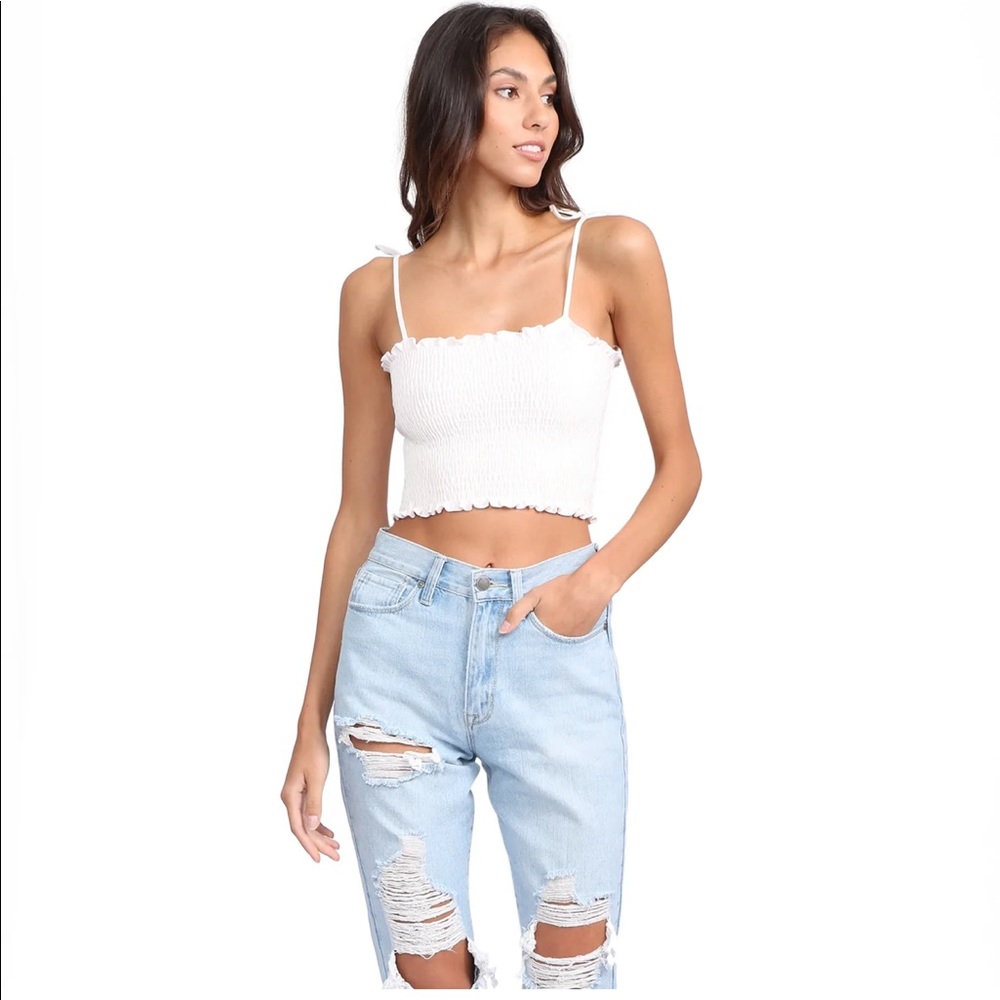NWOT Gab & Kate white cropped top